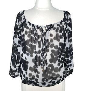 HeartSoul top, 3/4 sleeve, sheer with black and gray print wines size XL
